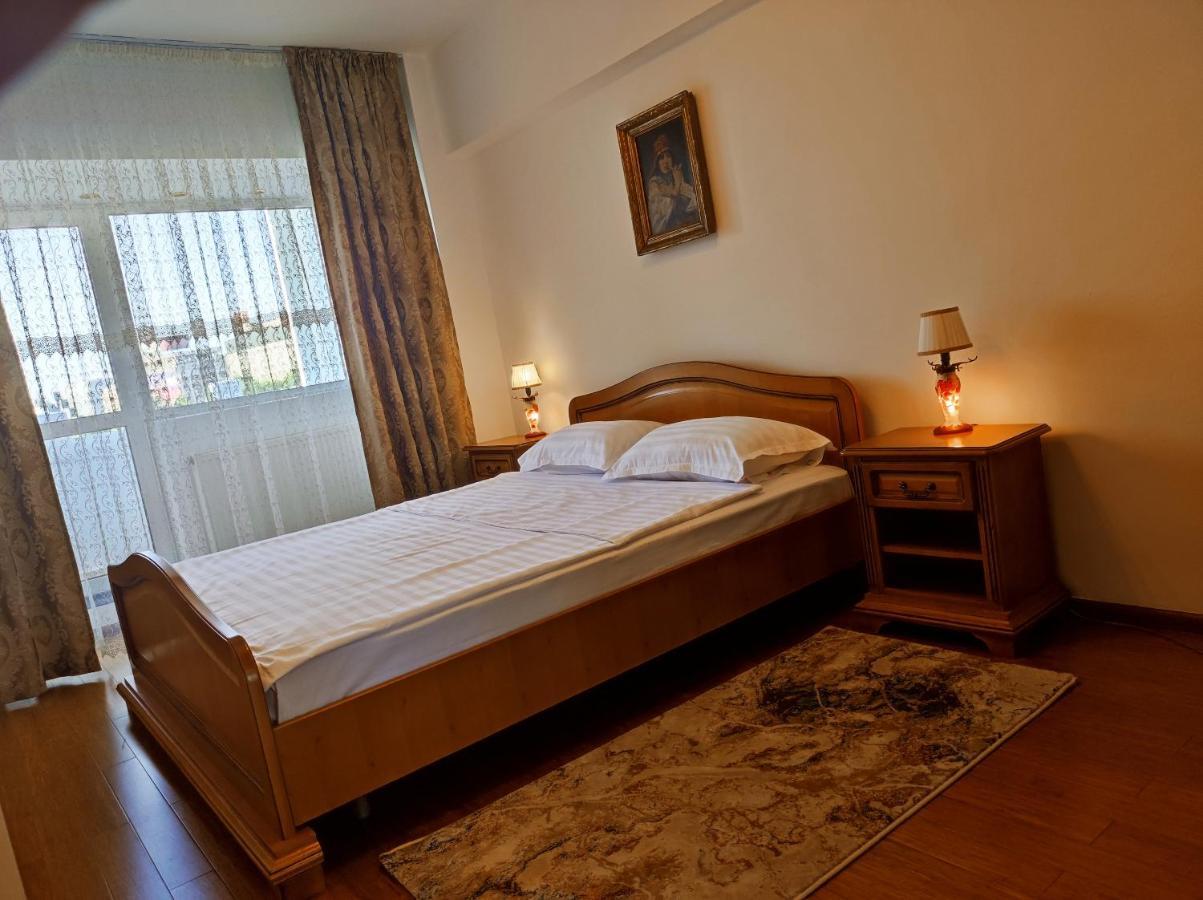 بوخارست L'Imerald Ultra-Central Apartment-Artesian Fountains View المظهر الخارجي الصورة